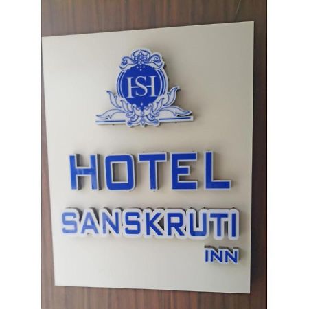 Hotel Sanskruti Inn, Dwarka Exterior photo